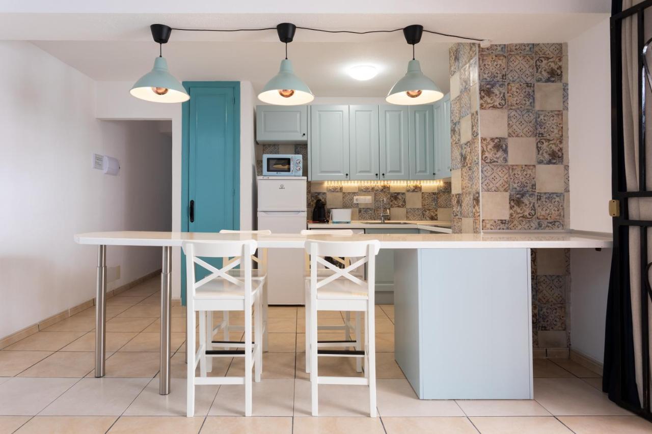 Port Royal Apartments, Heated Pool, Speed Wifi, Terrace アロナ エクステリア 写真